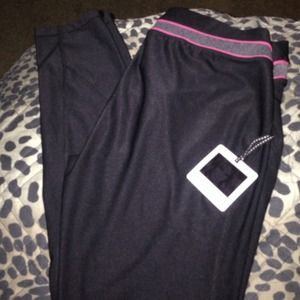 Jessica Simpson Maternity yoga pants