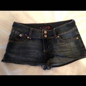 💜 Guess Jeans