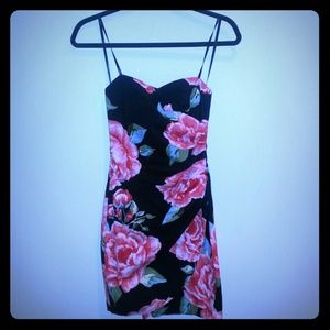 Floral Short fitted dress