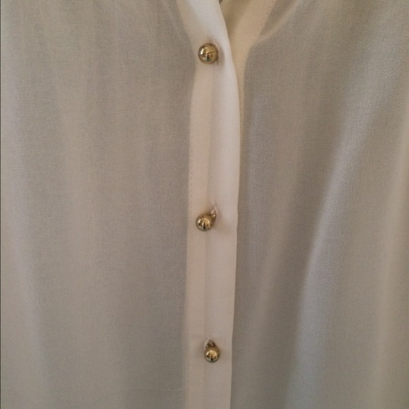 ❎SOLD!❎ Forever 21 Cream Sheer Top - Picture 3 of 3