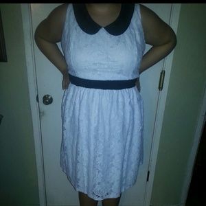 White dress with Peterman collar