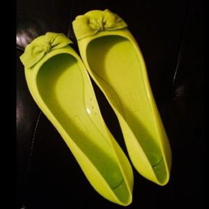👠REDUCED! NEW J.Crew Jelly Flats in Neon Color!👠