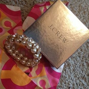 J Crew Pearl and Diamond stretch bracelet
