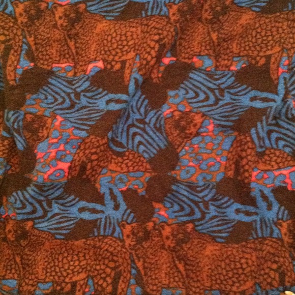Jungle pattern top - Picture 3 of 4