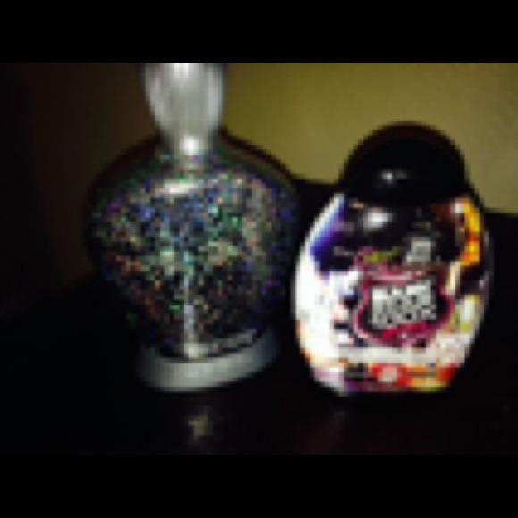 Tanning bed dark  tanning lotion