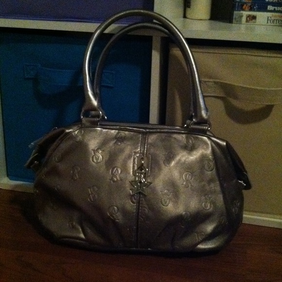 👛GRAY METALLIC PURSE by VS