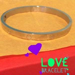 Silver LOVE Bracelet