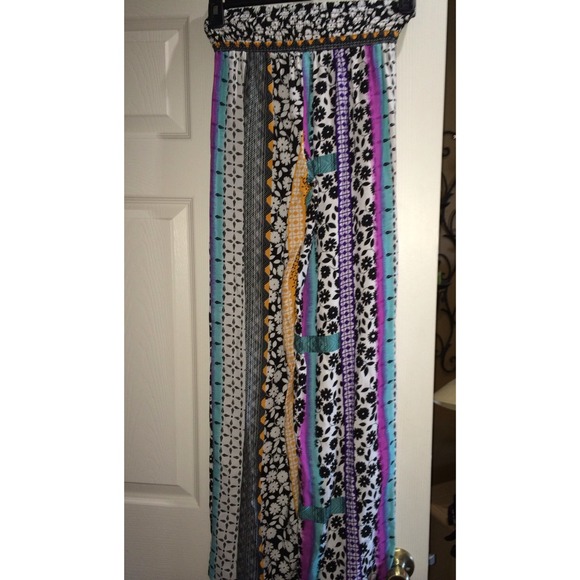Boho print pants in small