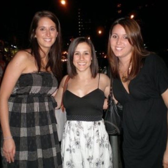 SOLD in Bundle - HP! Black & White Floral Dress - Picture 2 of 2