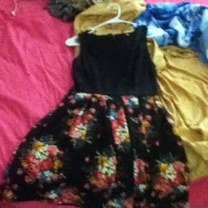 Black floral dress👗👗👗