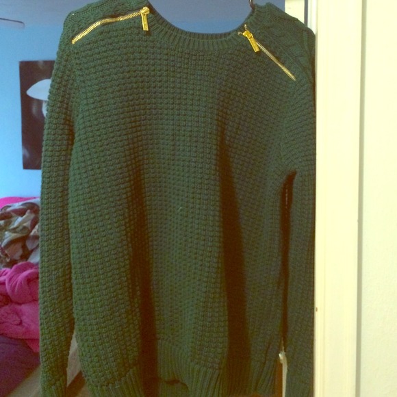 BUNDLE TRADE for @sugarplum929 :)