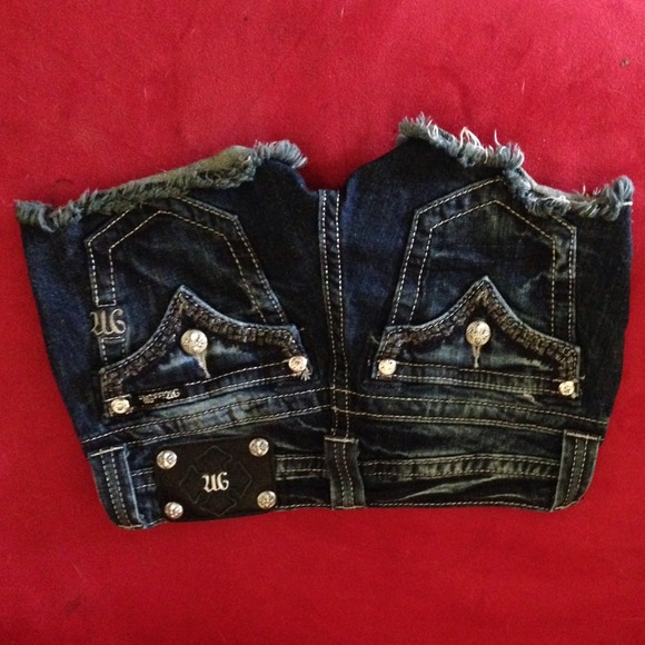 Miss me short will trade bke, day trip, affliction