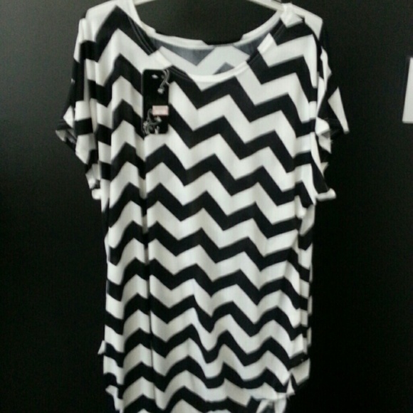 chevron print shirt