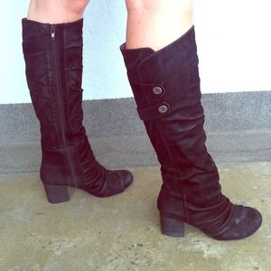 Tall black boots 💥PRICE DROP 💥