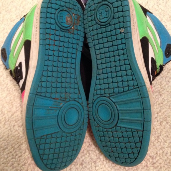 Colorful Sneakers - Picture 4 of 4