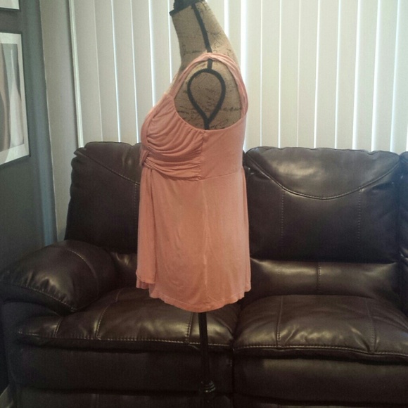 New York & company pink tank - Picture 2 of 4