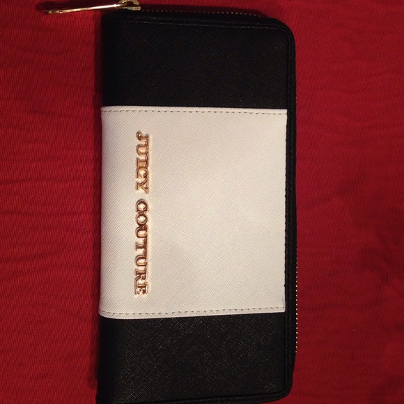 Juicy Couture Wallet
