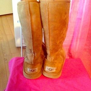 Women's UGG Classic Tall Boot