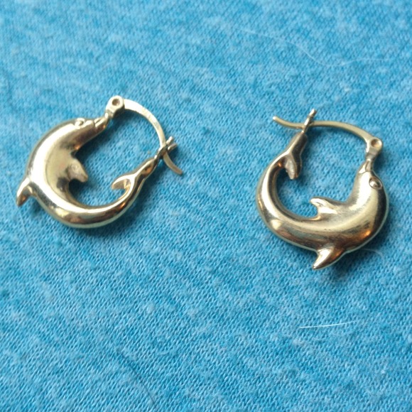 14k gold dolphin earrings