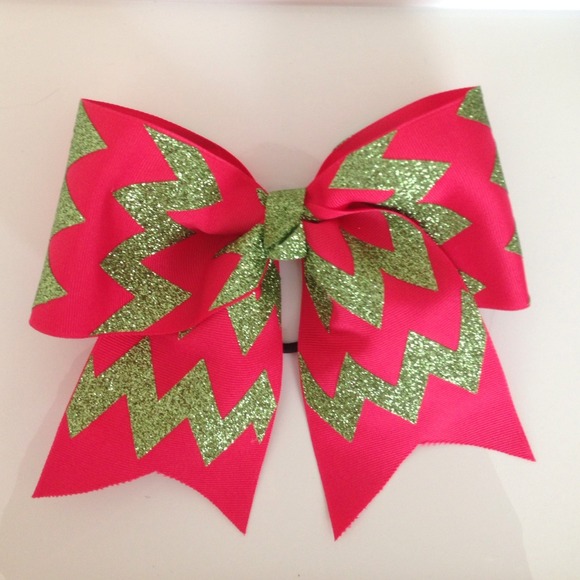 Glitter chevron bow!