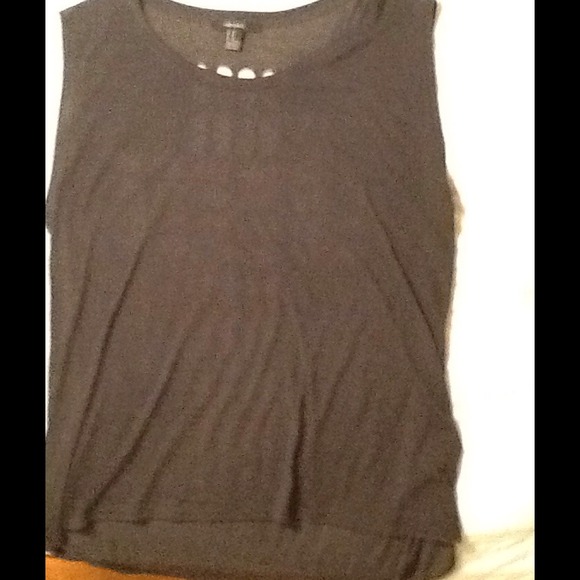 Grey flowy tank with cross cut in back