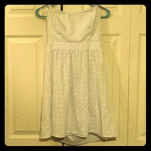 Strapless white lacy dress