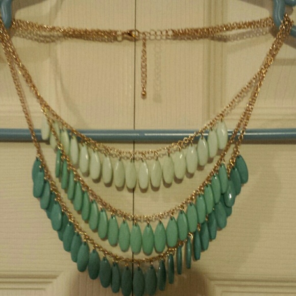 Gold and mint layer necklace