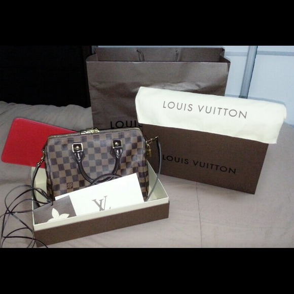 **SOLD** Authentic Used LV Speedy Bandouliere 30