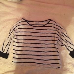 Black & white stripe top