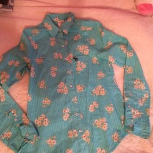 Blue floral button up