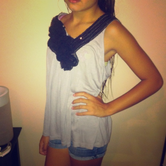 Grey Rose black dressy top