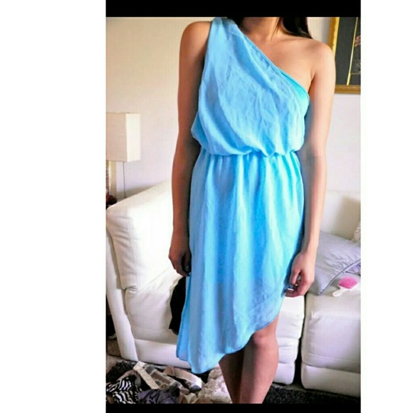 Dress - Picture 1 of 1