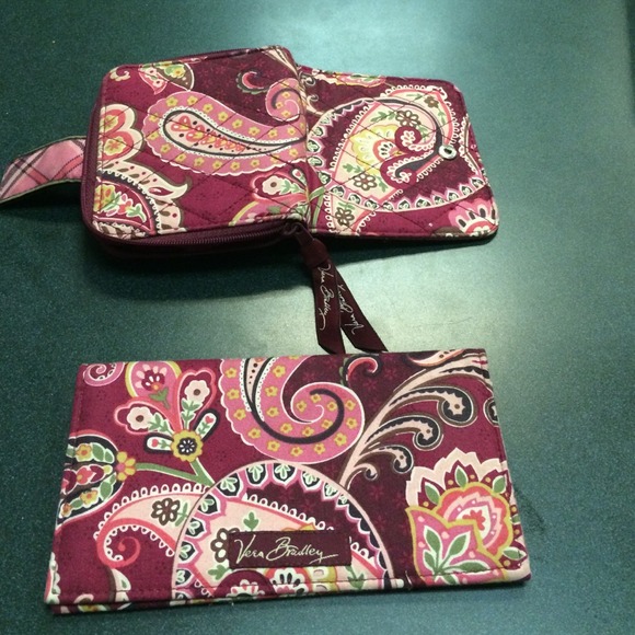 SOLD.  Checkbook cover and wallet 💢Vera Bradley💢