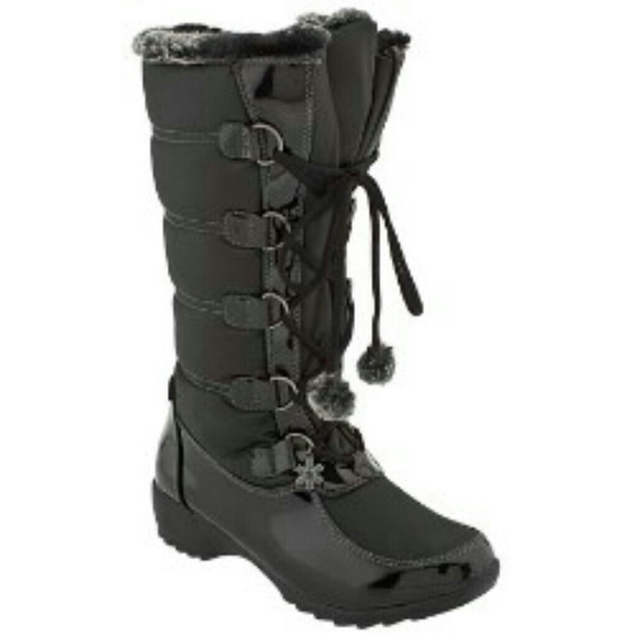 NWOT Waterproof Snowboots