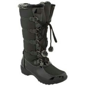NWOT Waterproof Snowboots