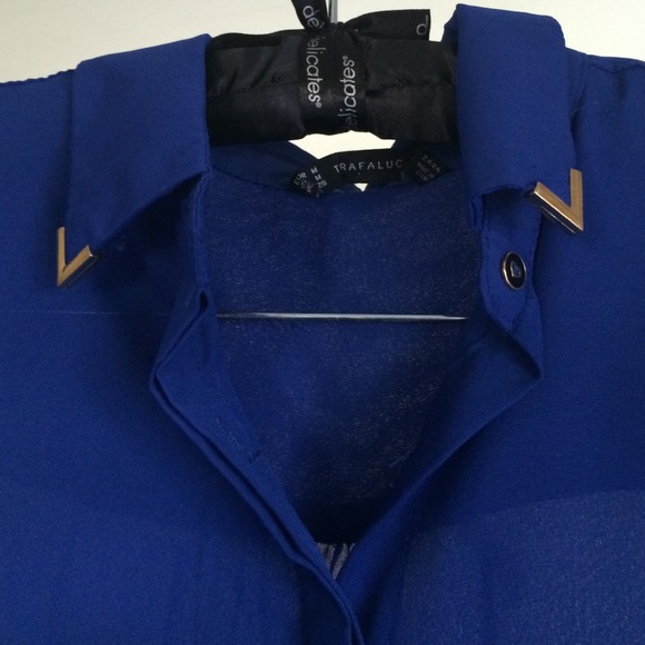 SOLD IN BUNDLE Sheer sleeveless cobalt blue blouse - Picture 2 of 2