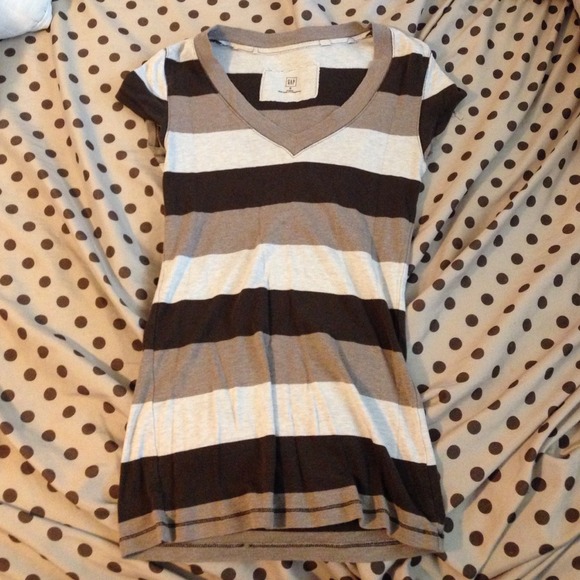 Striped GAP shirt