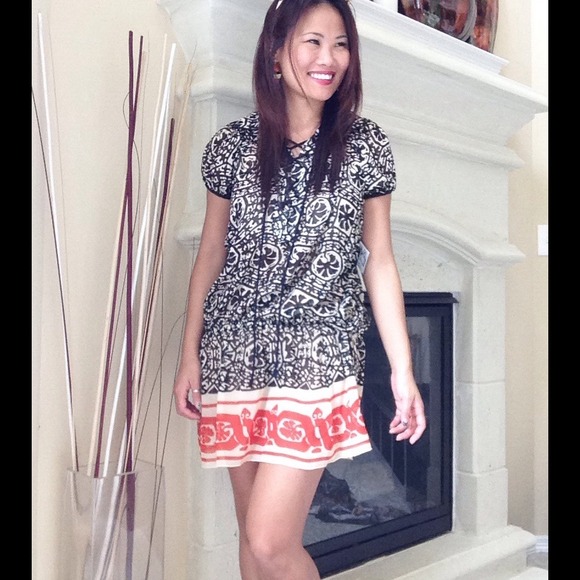 🌺BUNDELED🌺Anna Sui 💯 Silk Flirty Tunic / Top✨ - Picture 2 of 4