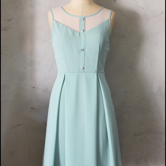 Fleet Collection Petit Jardin Dress in Basil