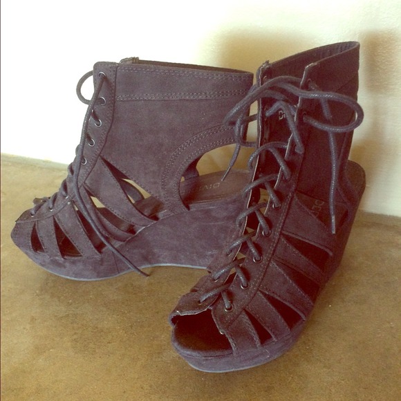 H&M black faux suede wedges