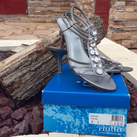 rialto heels - Picture 3 of 4