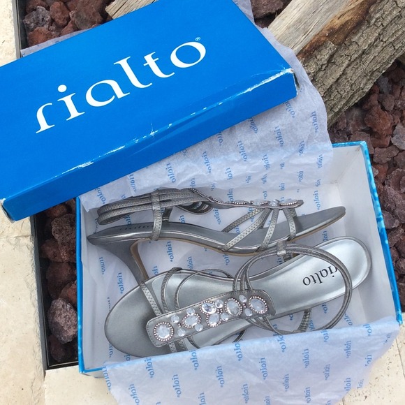 rialto heels - Picture 4 of 4