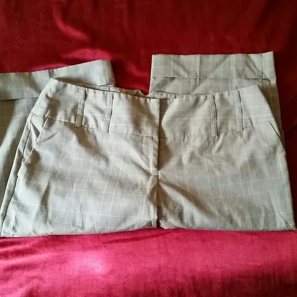 Tan Bermuda Shorts size 9/10