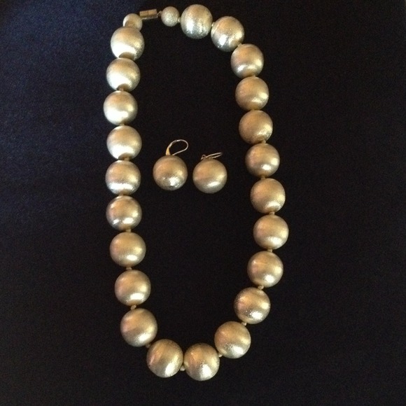 Silver Ball Necklace with Matching Earrings