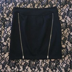 Mango Black mini skirt