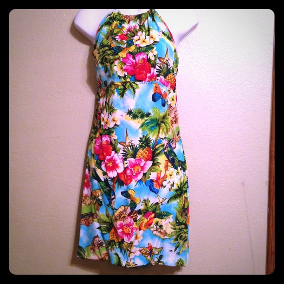 Rampage Dresses & Skirts - Fun tropical halter dress size 5