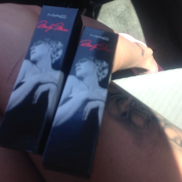Marylin Monroe mascara 2