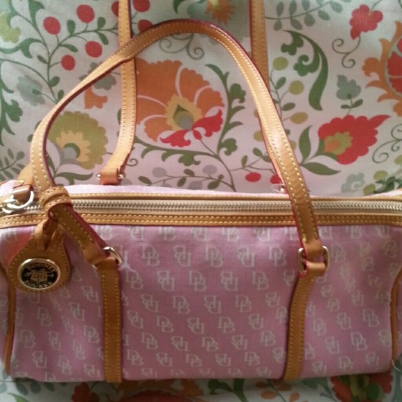 Authentic dooney bourke bag - Picture 4 of 4
