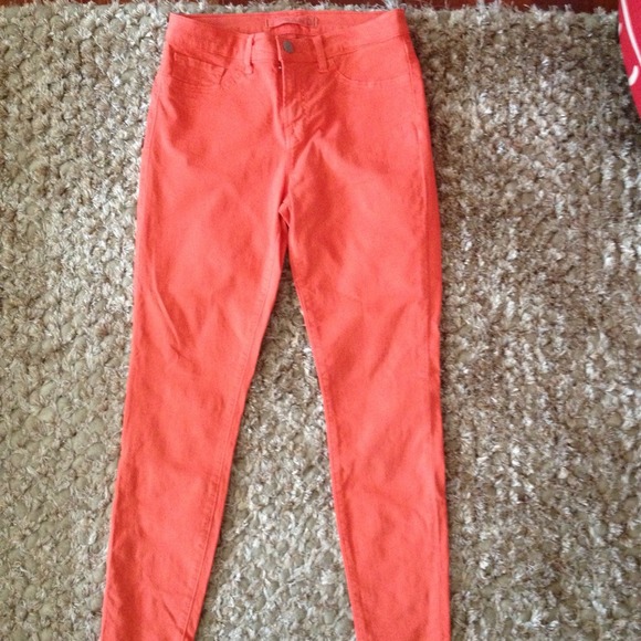 J Brand Mid Rise Skinny Jeans in Tangerine - Picture 1 of 4