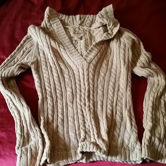 Aero Sweater with Hood
